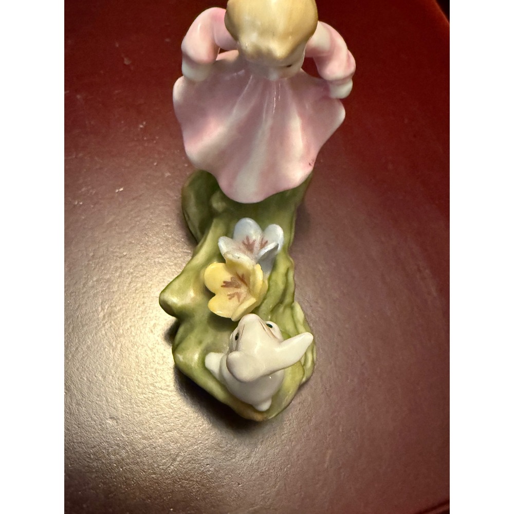 Vintage Porcelain Girl with Rabbit Hand Painted Ceramic Cottagecore Granny Style - Picture 13 of 16